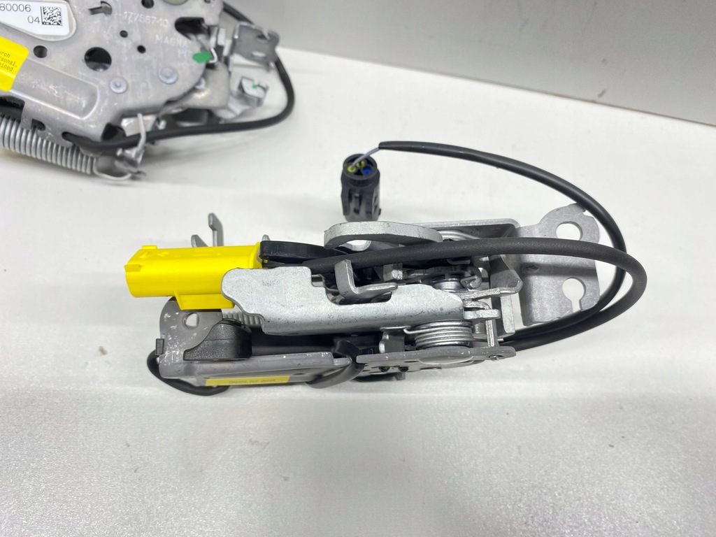 фото №7, Новий aso замок активний капот лівий правий bmw 5 g60 g61 m5 g90 g99 g70