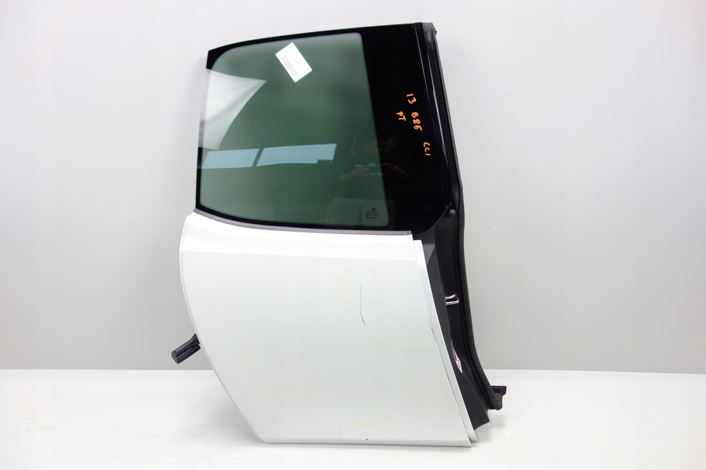 фото №1, Дверь правое задние bmw i3 l01 lci b85