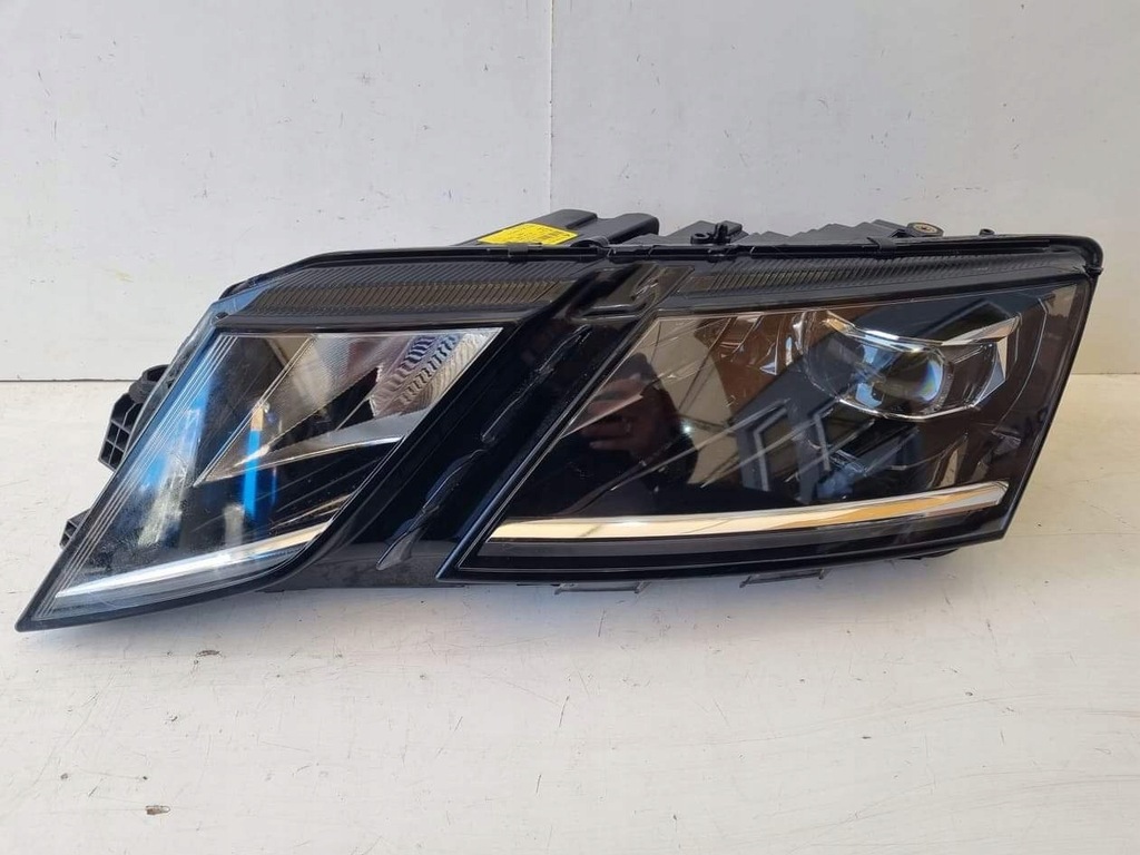 фото №1, Octavia iii lift лампа левая full led 5e1941015 e