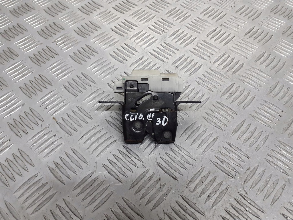 фото №1, Замок крышки багажника renault clio iii 8200076240