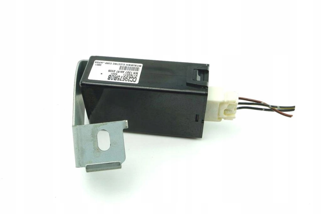Купить Модуль pdc mazda 5 i 2005-2010 2.0d cc29675r0b оригинальный