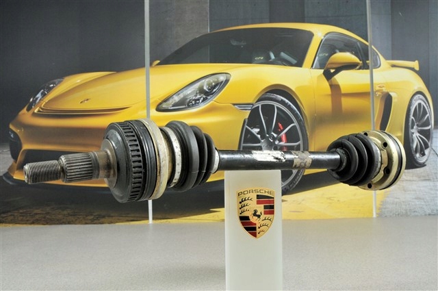 Porsche 986 boxster приводной вал приводная, tiptronic, l=r Цена
