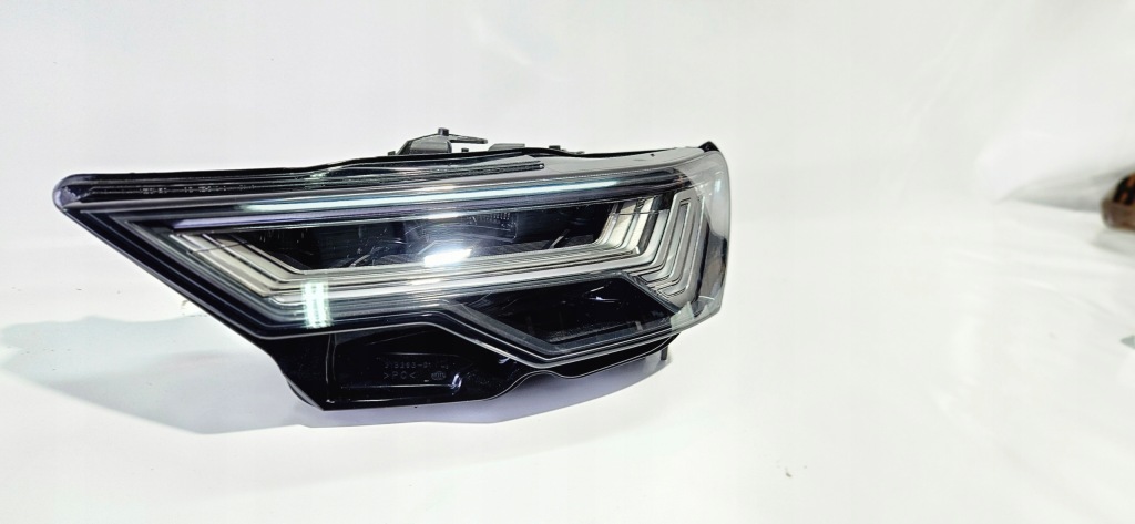 фото №5, Лампа full led matrix audi a6 4k c8 18-22 левая eu идеальное состояние