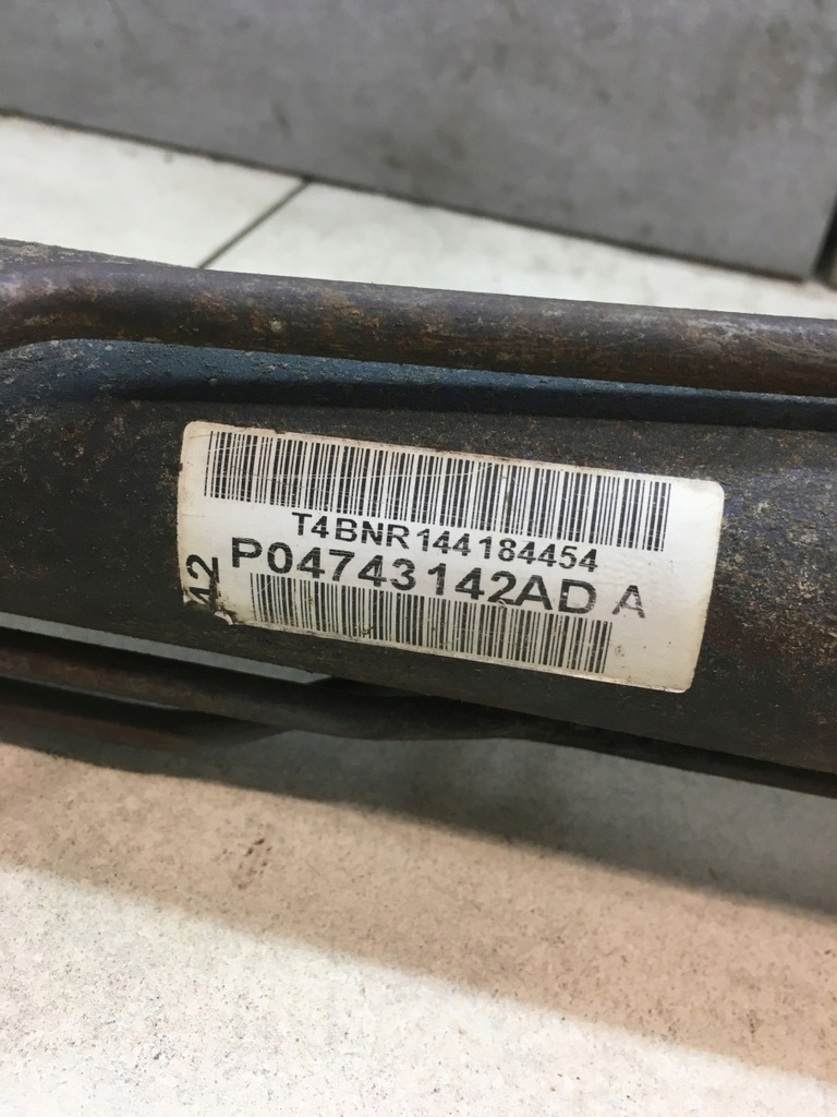 фото №10, Трансмиссия рулевая рейка caravan iv 3.3 v6 p04743142ad