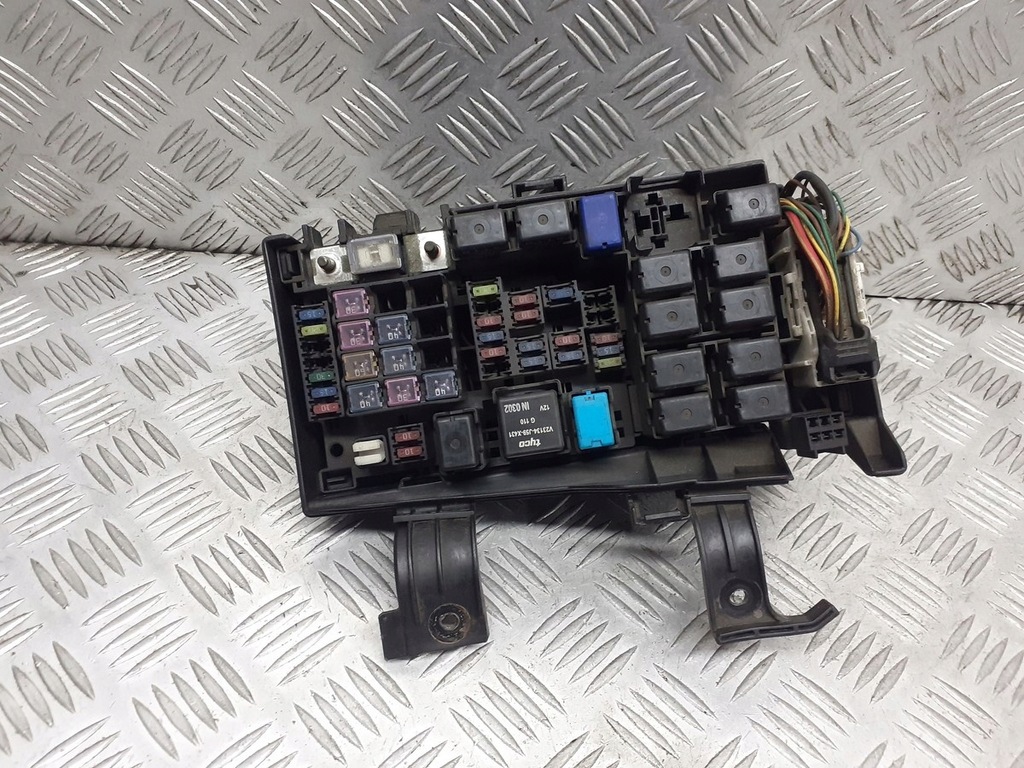 фото №7, Коробка запобіжників mazda 6 2.3 b