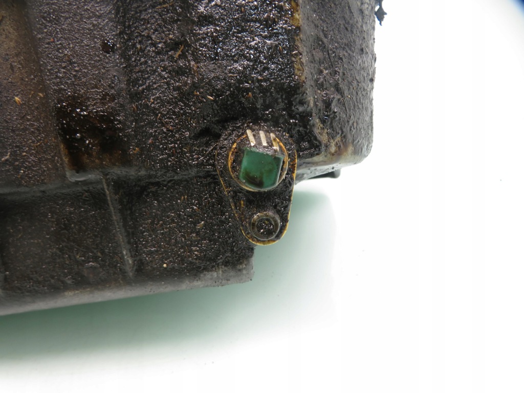 фото №6, Поддон масляная citroen c5 i 1.8 16v 9637093810