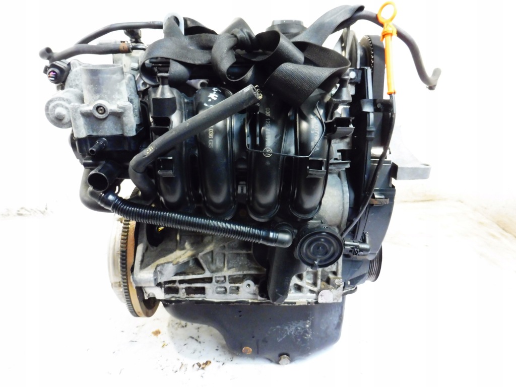 Двигатель комплект  стойку bky vw polo iv 9n seat ibiza 3 6l 1.4 16v Киев