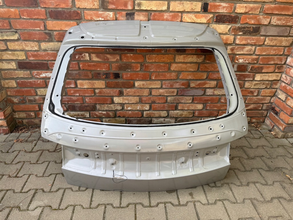 фото №1, Hyundai ioniq 5 крышка багажника задняя giełda poznań