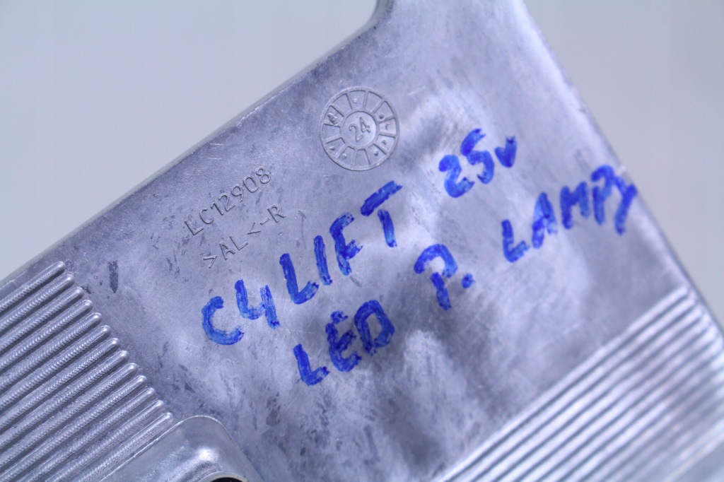 Модуль ліхтарі  led правий citroen c4 3 рестайлінг  25r. Оригінал