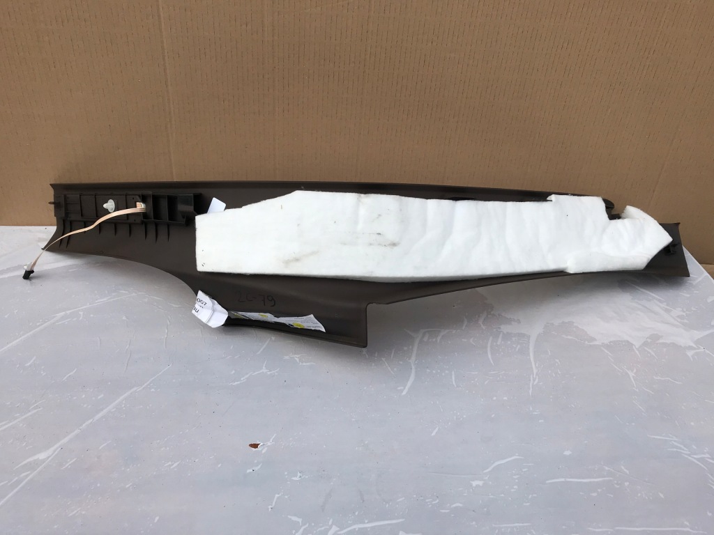 Накладка порог левое  задняя audi a8 d4 4h0864607 bd6 в Украине