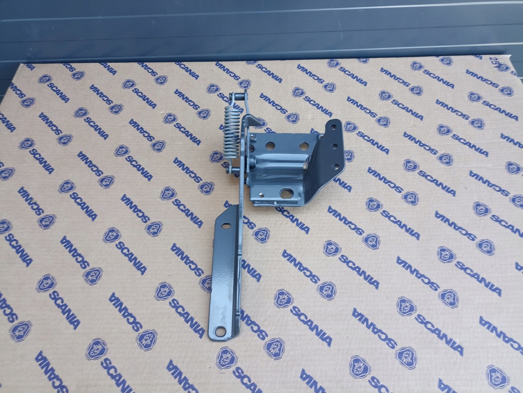 фото №1, Петля лавка scania 1785546 новий оригінал