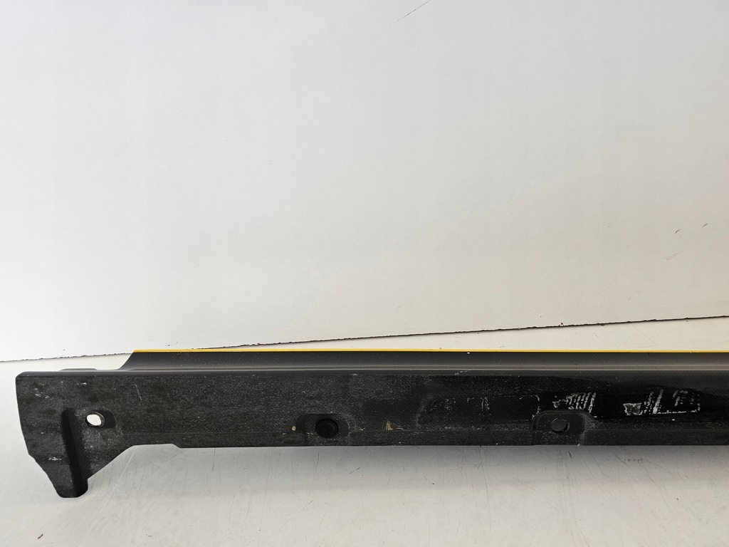 фото №9, Ferrari sf90 stradale f173 карбон молдинг поріг ліва