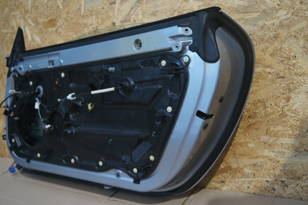 фото №9, Porsche 911 991 4s дверь правое стекло