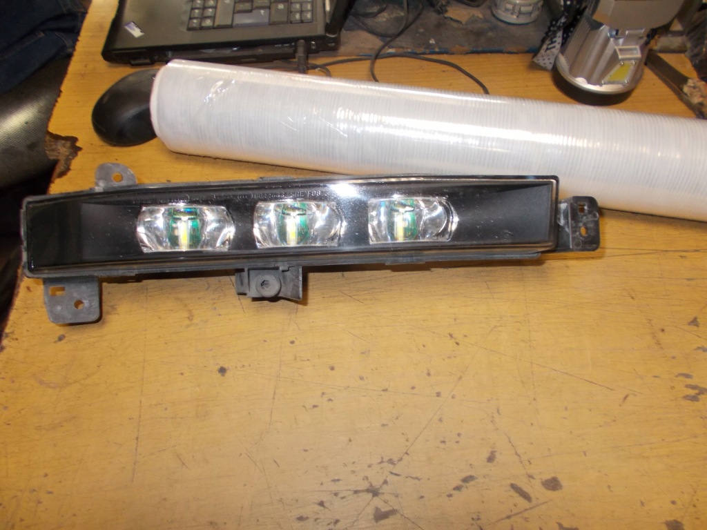 Купити Bmw 7 g12 g11 протитуманна фара led drl правий om 89207163