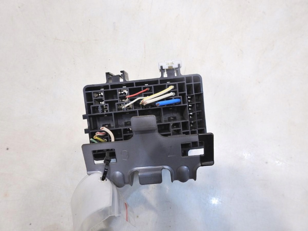 фото №3, Коробка предохранителей subaru forester iii 2.0 d