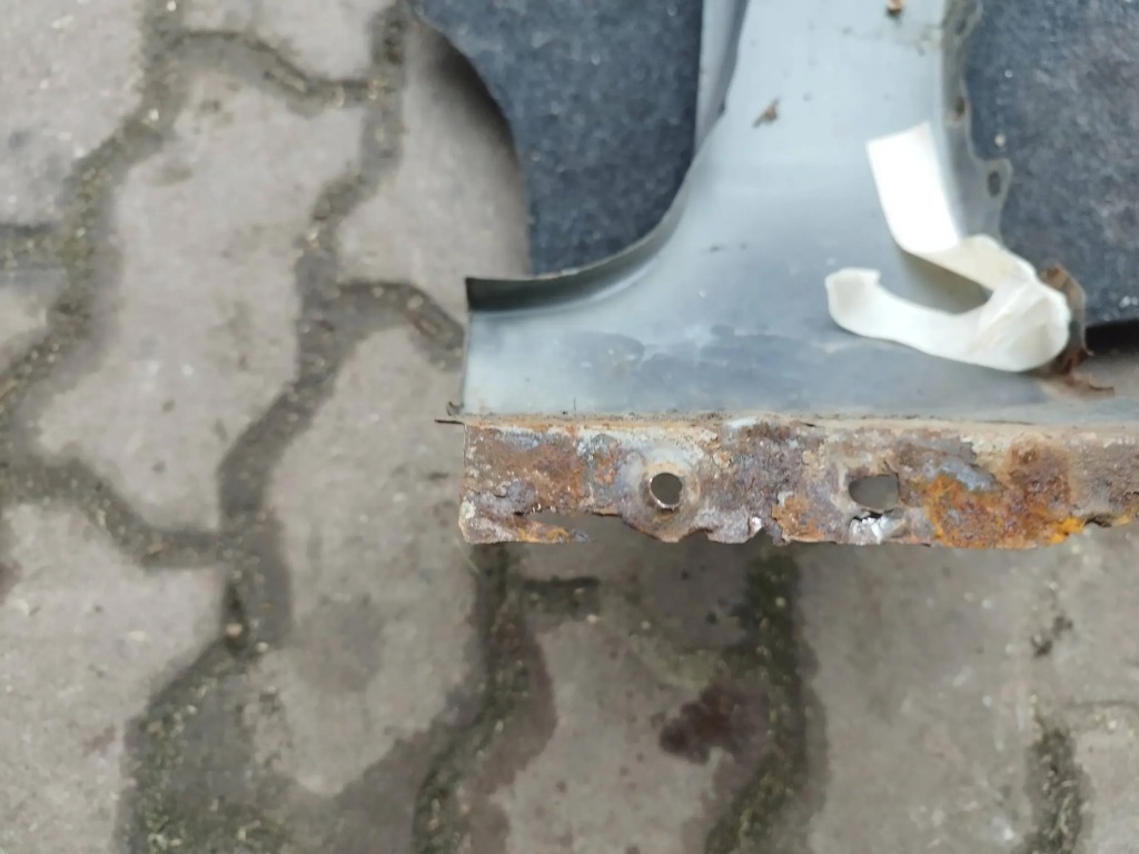 Mazda 3 1 2008 перед сторона левая крылья Киев