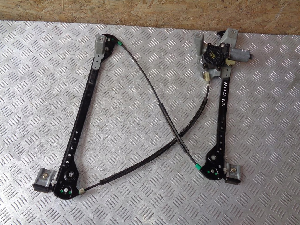 фото №1, Подъемник стекло правый перед chrysler pacifica 03-