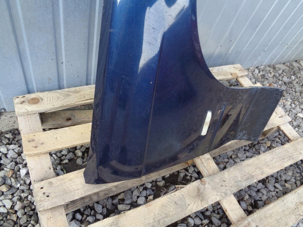 Крило правий перед передній bmw 3 e36 седан / універсал Зі Шроту