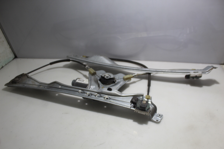 фото №2, Механизм окон правый перед renault clio iii