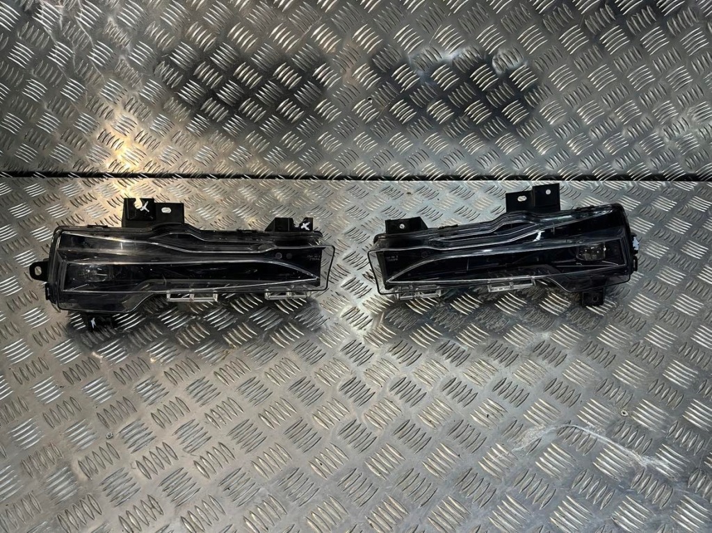 фото №1, Протитуманна фара правий/лівий перед tesla model 3 lift model y