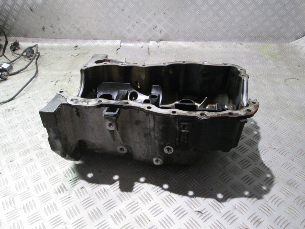 Піддон масляна renault nissan 1.5 dci 8200318813 Оригінал