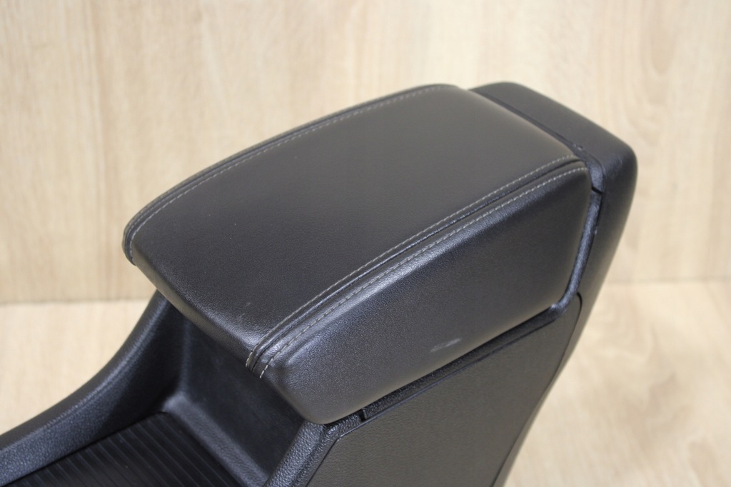 фото №4, Туннель средний подлокотник opel cascada