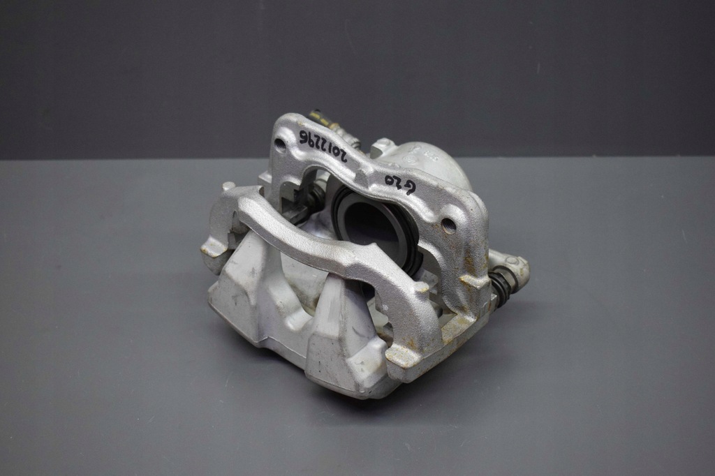 фото №7, Суппорт прижим правый bmw 3 g20 g21 4 g22 g23 g26