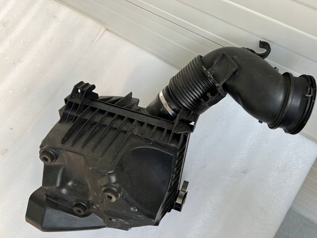 фото №9, Корпус фильтра воздуха toyota verso 3465454