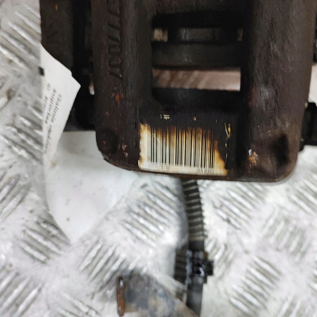 фото №8, Peugeot 2008 ii 2020 права сторона задній супорт гальмівний