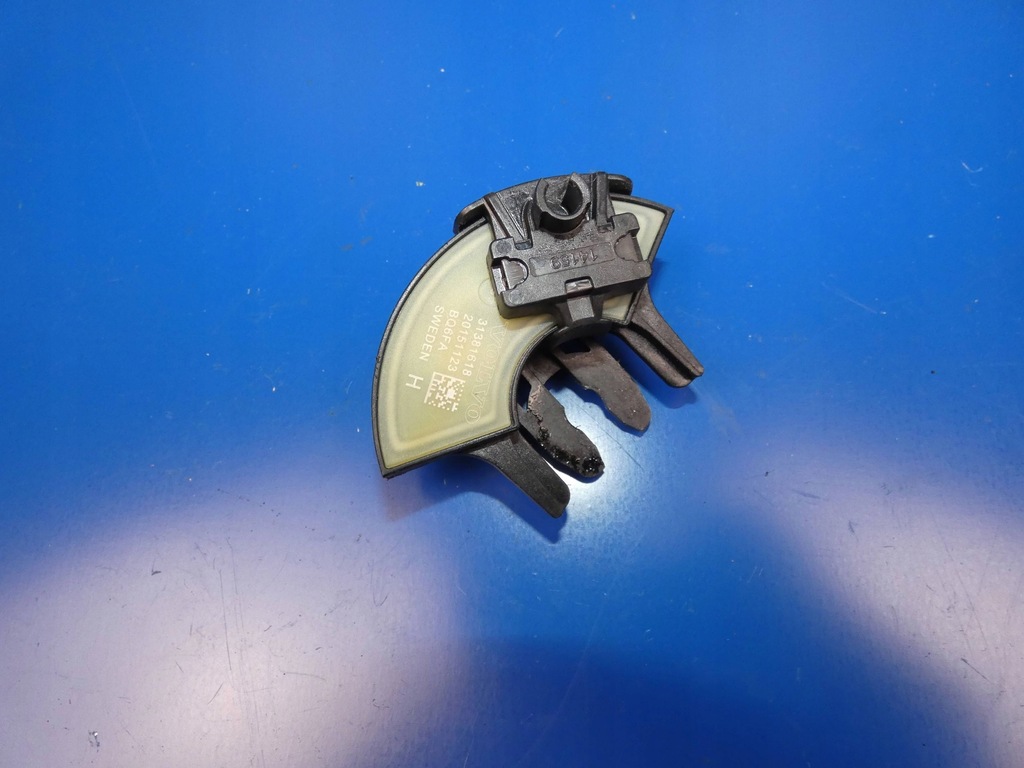 фото №1, Volvo xc90 ii xc60 ii v90 ii s90 датчик педали тормоза стоп-сигнал