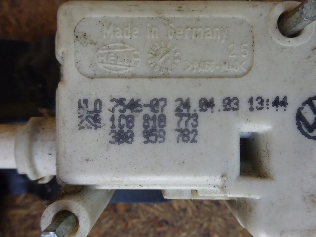 фото №9, Audi tt 8n 1.8t кришка заливної пального алюміній привід 8n0809905b 1c0818773