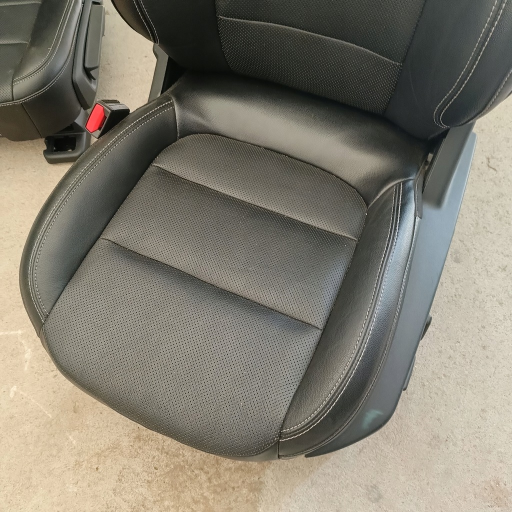 фото №8, Ford escape 20- сиденья заднее сиденье комплект usa