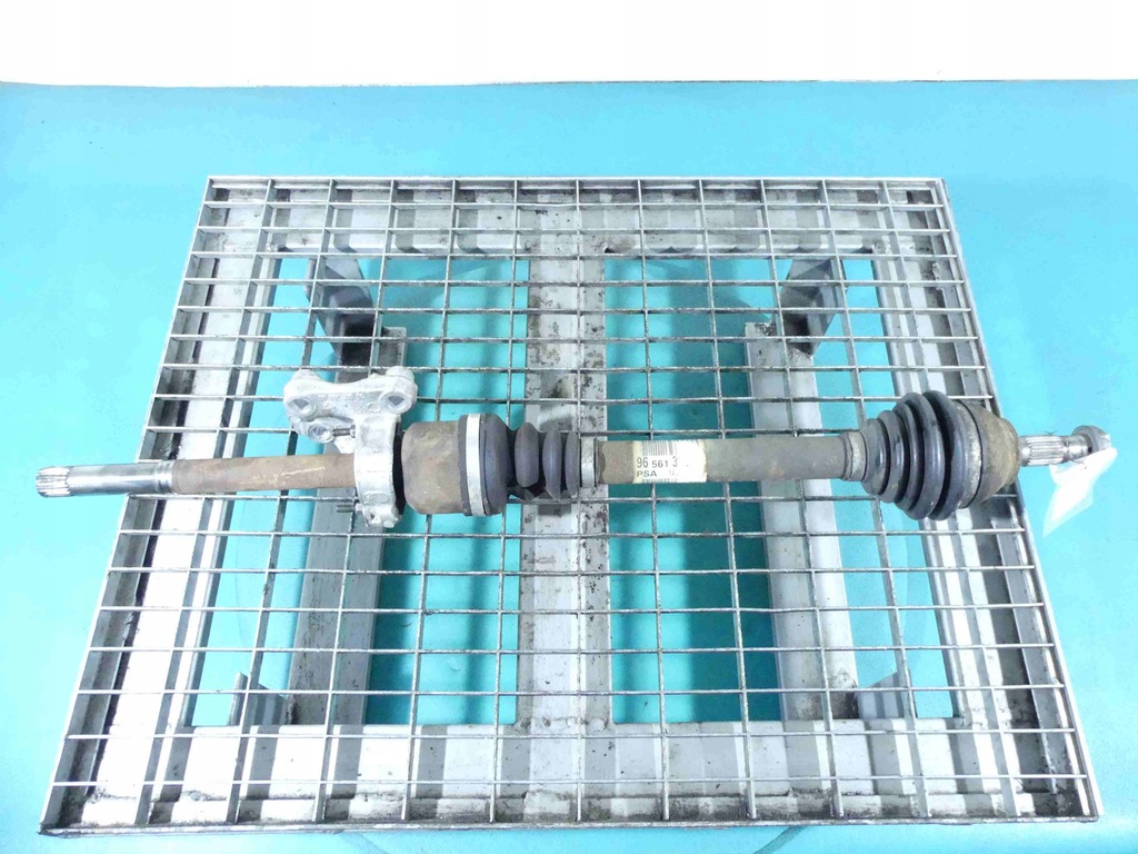 фото №1, Приводной вал правая опора citroen c3 picasso 1.6 hdi