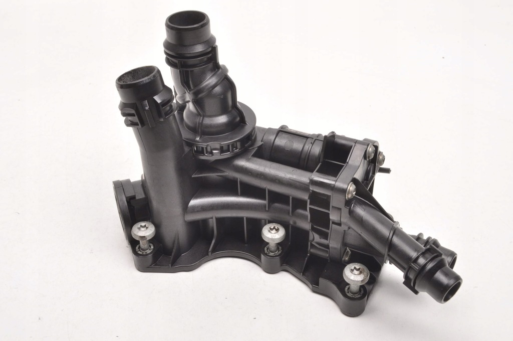 фото №1, Ford tourneo connect mk3 2.0 eco корпус термостата 05l121111n