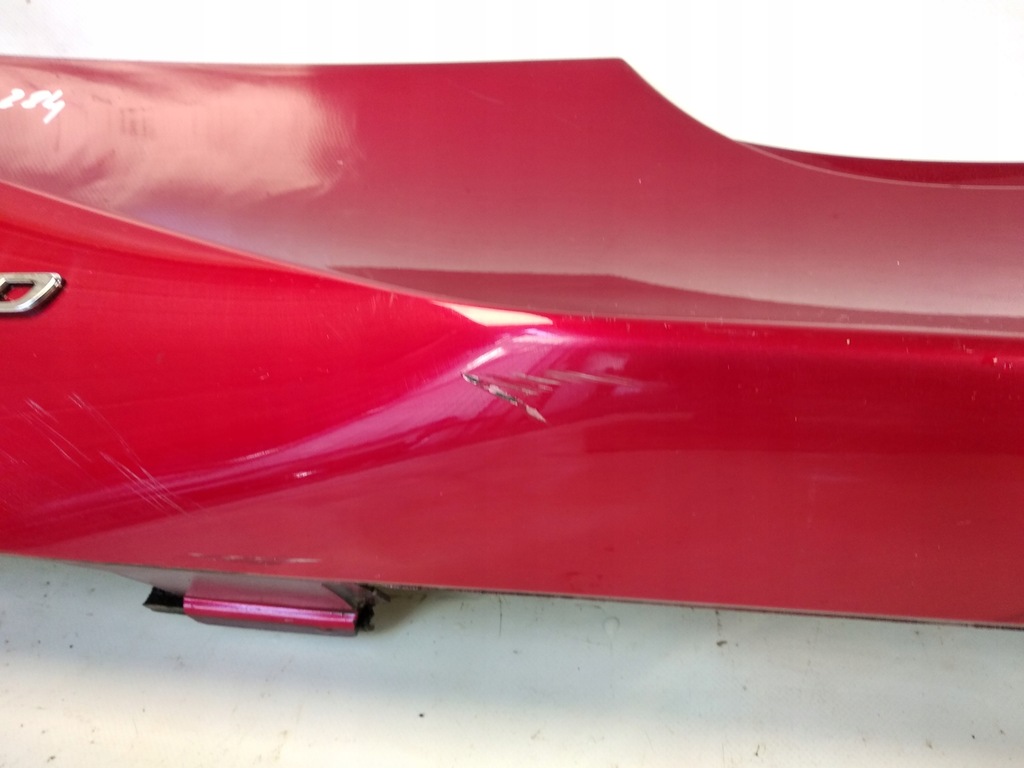 фото №3, Lexus rc r-sport молдинг порог правая порог