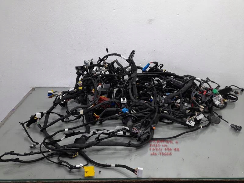 фото №1, Електропроводка салону captur ii 1.5 dci 240105845r