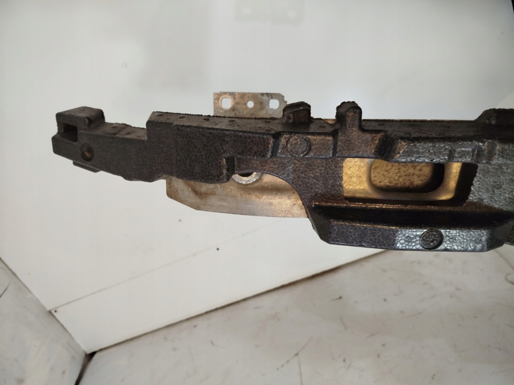 Балка передняя + кронштейны  + абсорбер audi a4 b9 комплект ! оригинал ! Недорого