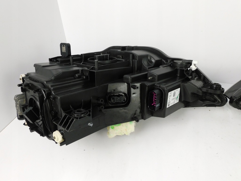 фото №13, Audi a3 8v лампа правая левая full led przed lift