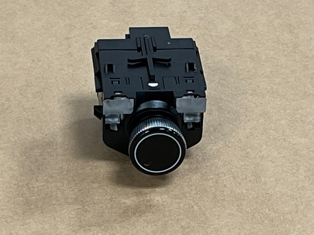 фото №1, Audi q8 q7 4m регулятор громкость 4n1919600