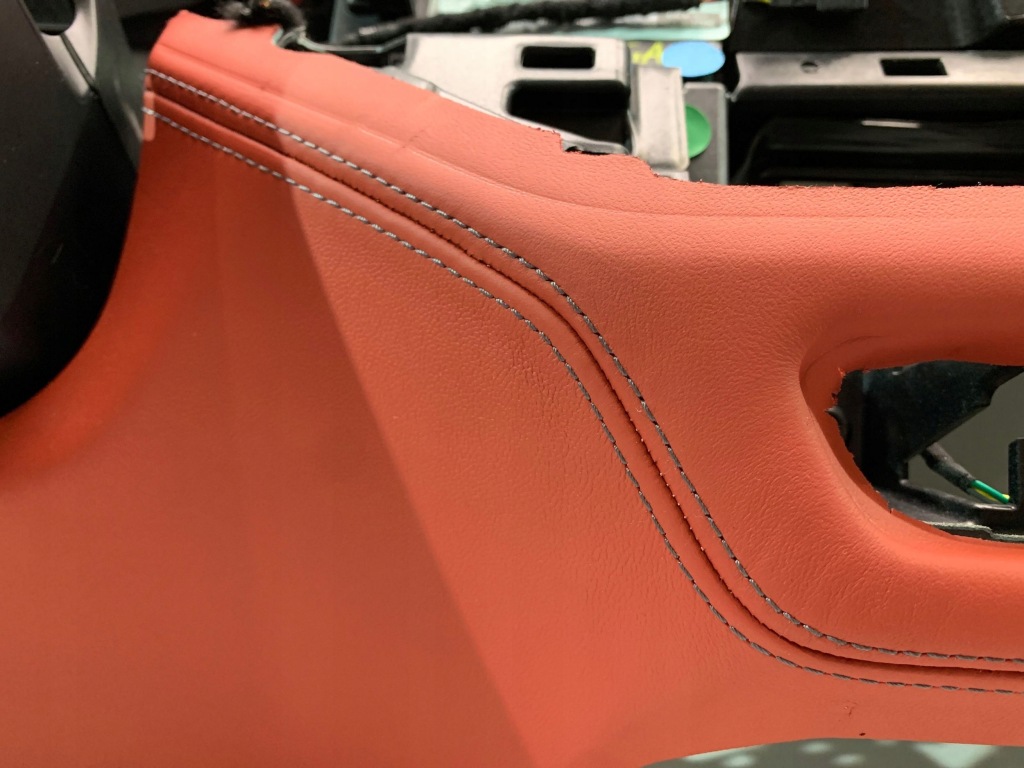 фото №8, Bmw x6 g06 f96 x5 g05 f95 панель приладів приладова sakhir orange