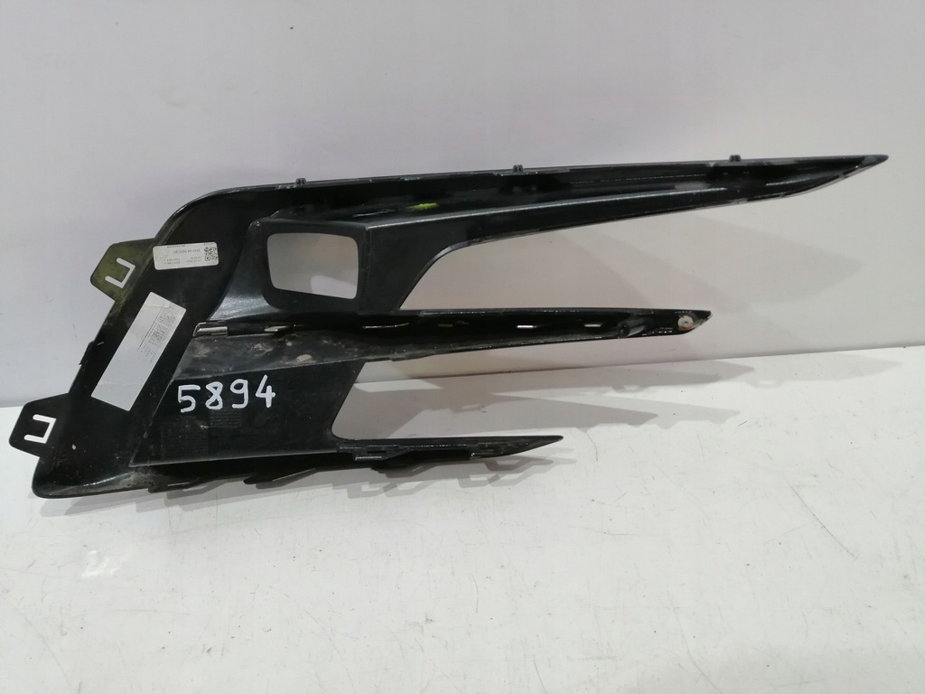 фото №10, Решётка бампера левая перед renault megane iv lift