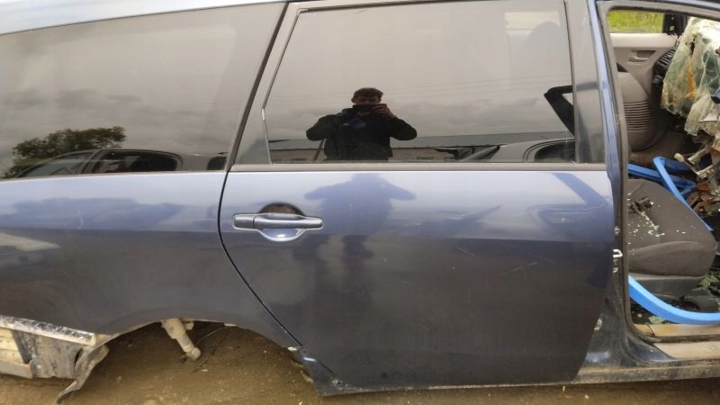 фото №1, Двері праве правий задня mitsubishi grandis t65