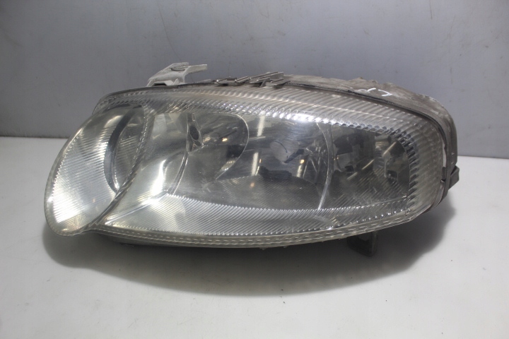 фото №1, Лампа левая передняя alfa romeo 147