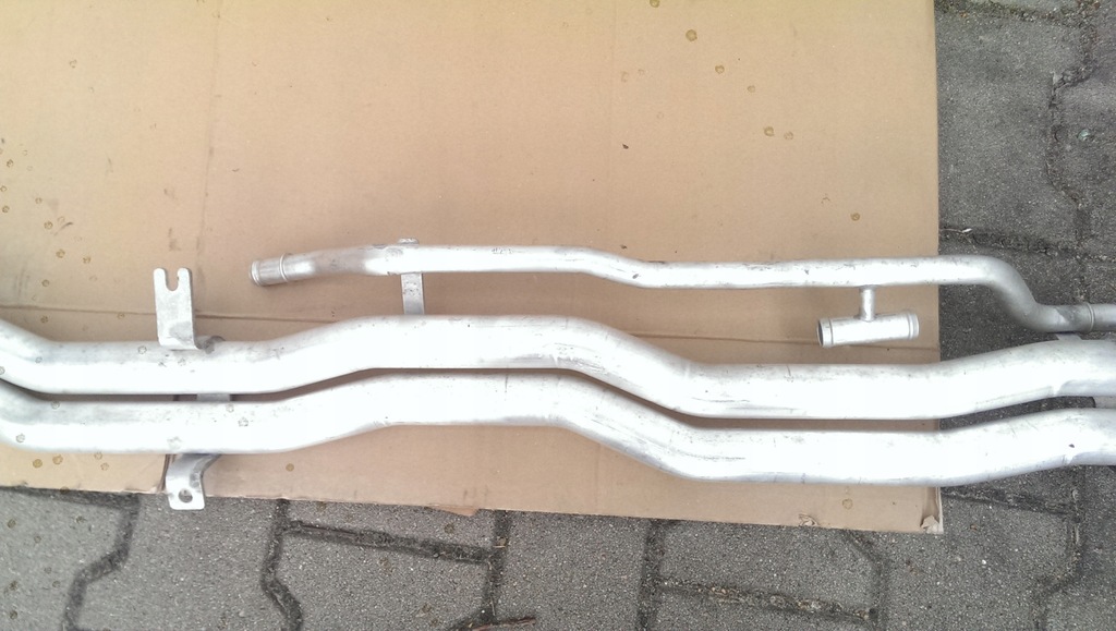 фото №7, Audi r8 главная труба жидкость охлаждение 420121050b