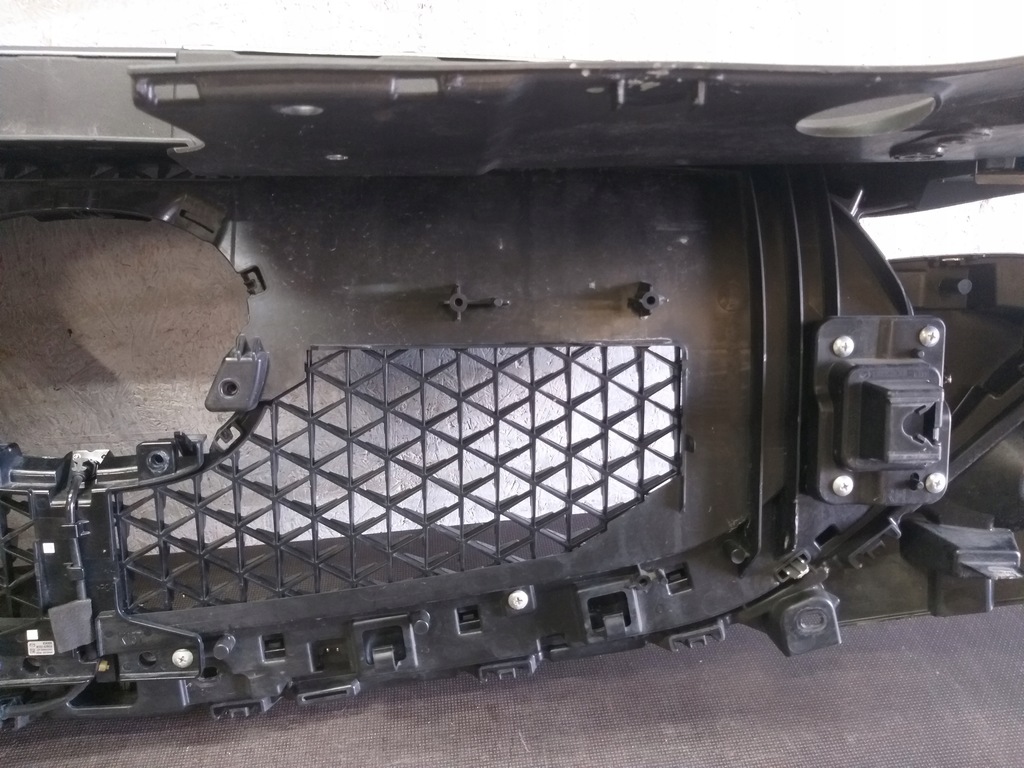 фото №9, Решётка радиатора решётка радиатора mazda cx5 cx-5 ii 2 камера kb8e-50712