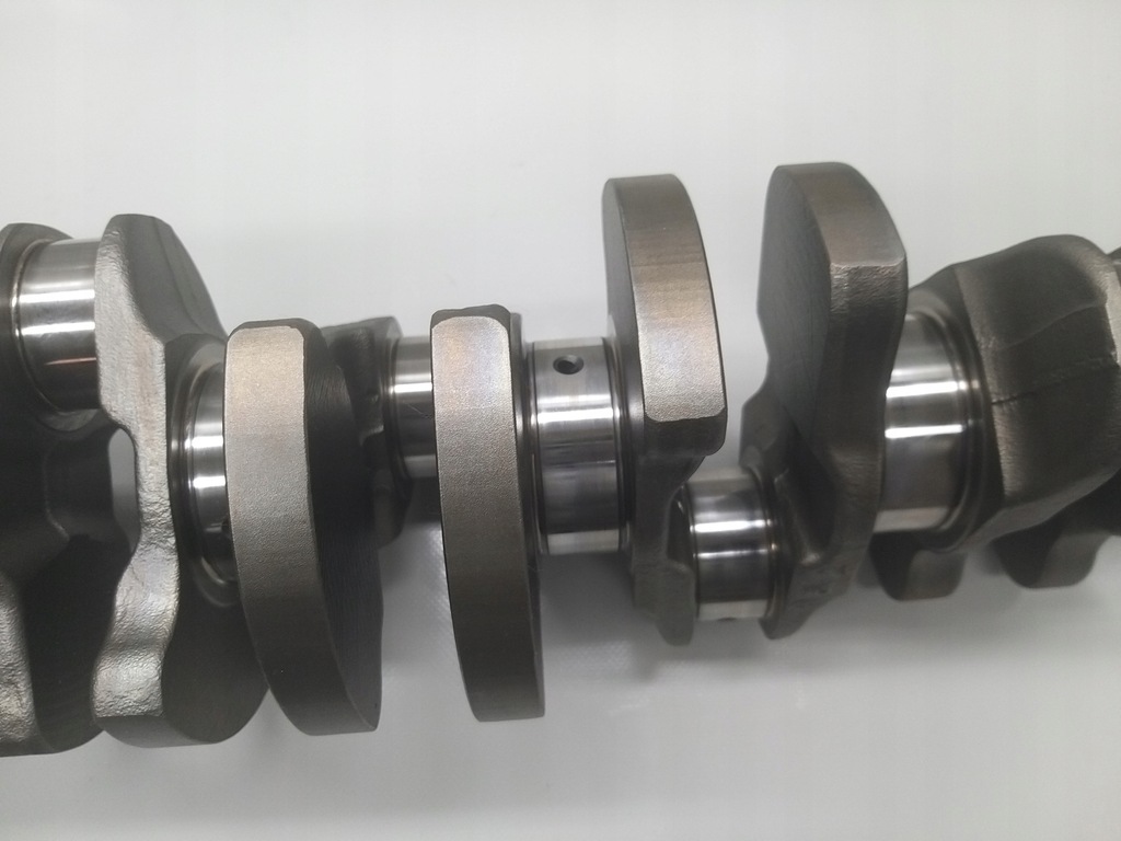 фото №11, Wał коленчатый номинал 2.4 d5 163km d5244t volvo xc90 i xc70 s60 s80 1936