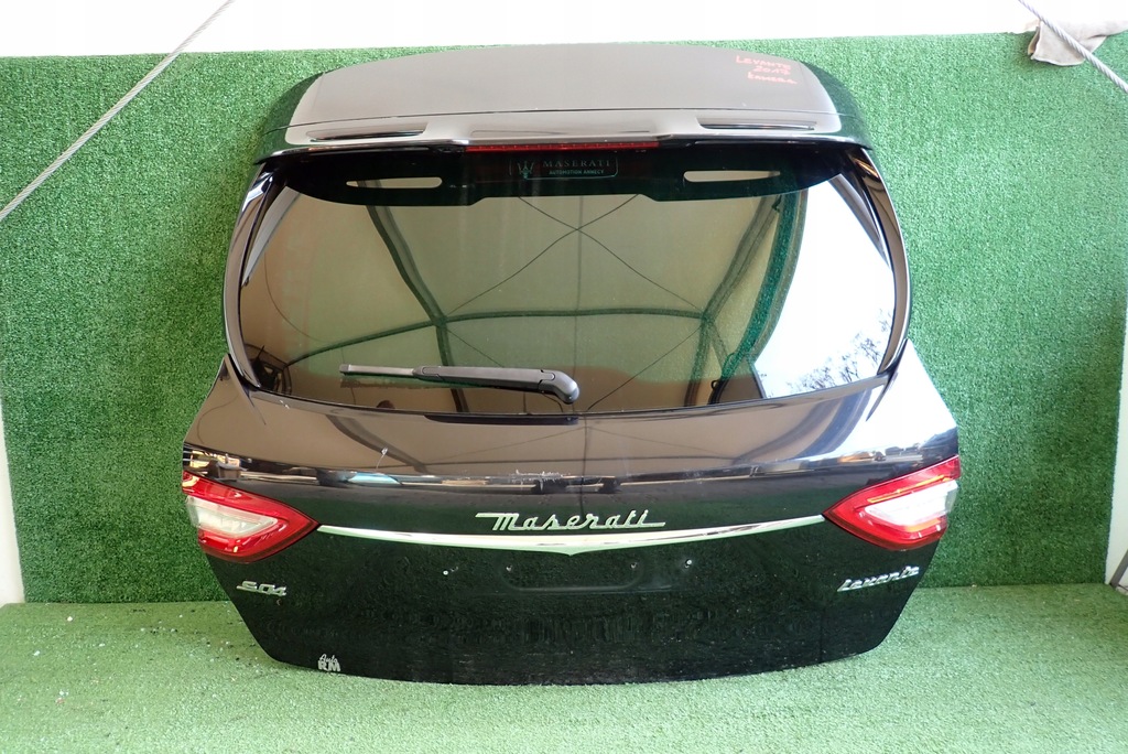 фото №1, Крышка багажника задняя задняя maserati levante 2017 камера