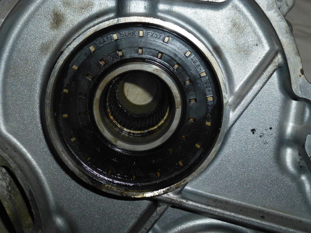 фото №8, Коробка передач розподільника редуктор 7643755 bmw e84 x1