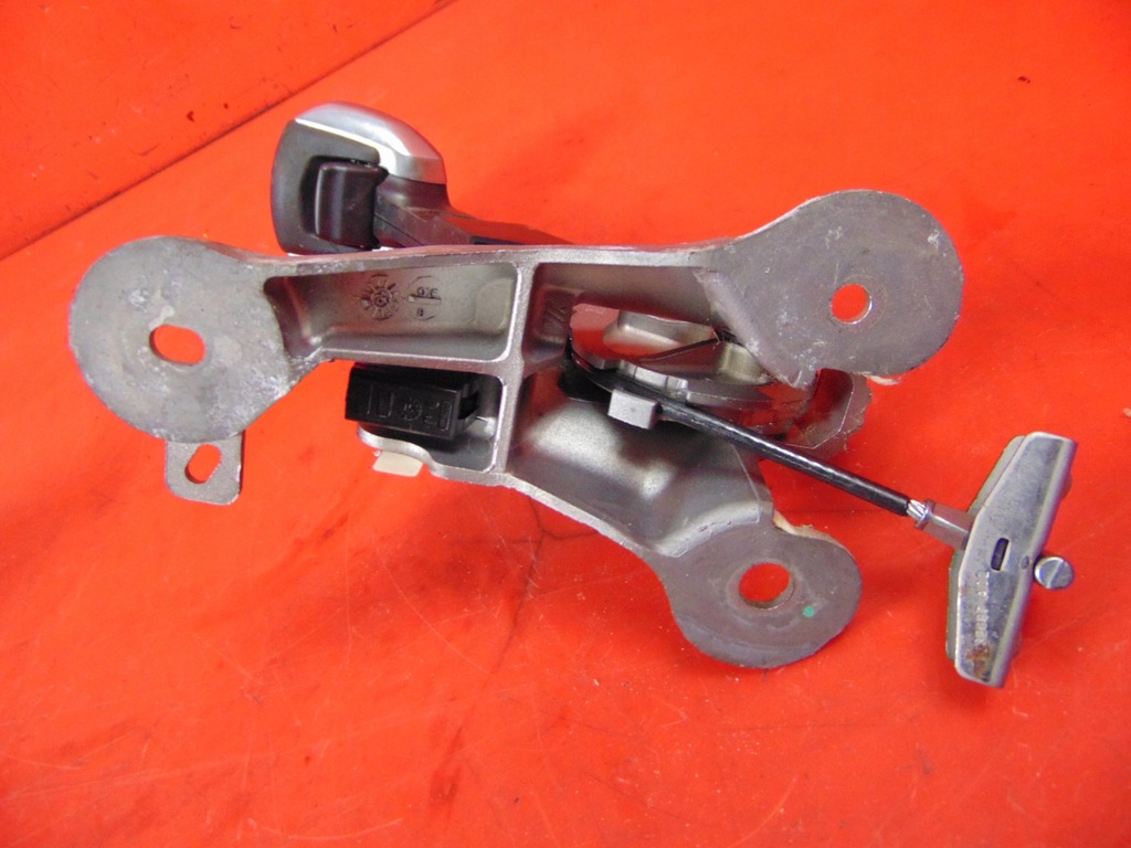 фото №10, Peugeot 2008 i важіль гальма ручного