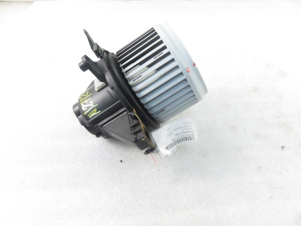 фото №1, Воздуходувка peugeot 5008 ii 5p1330100